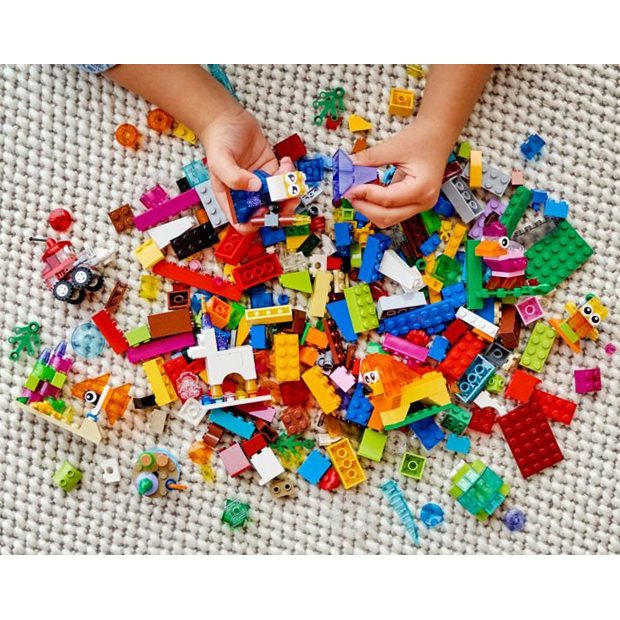 LEGO Classic: Creative Transparent Bricks (11013)